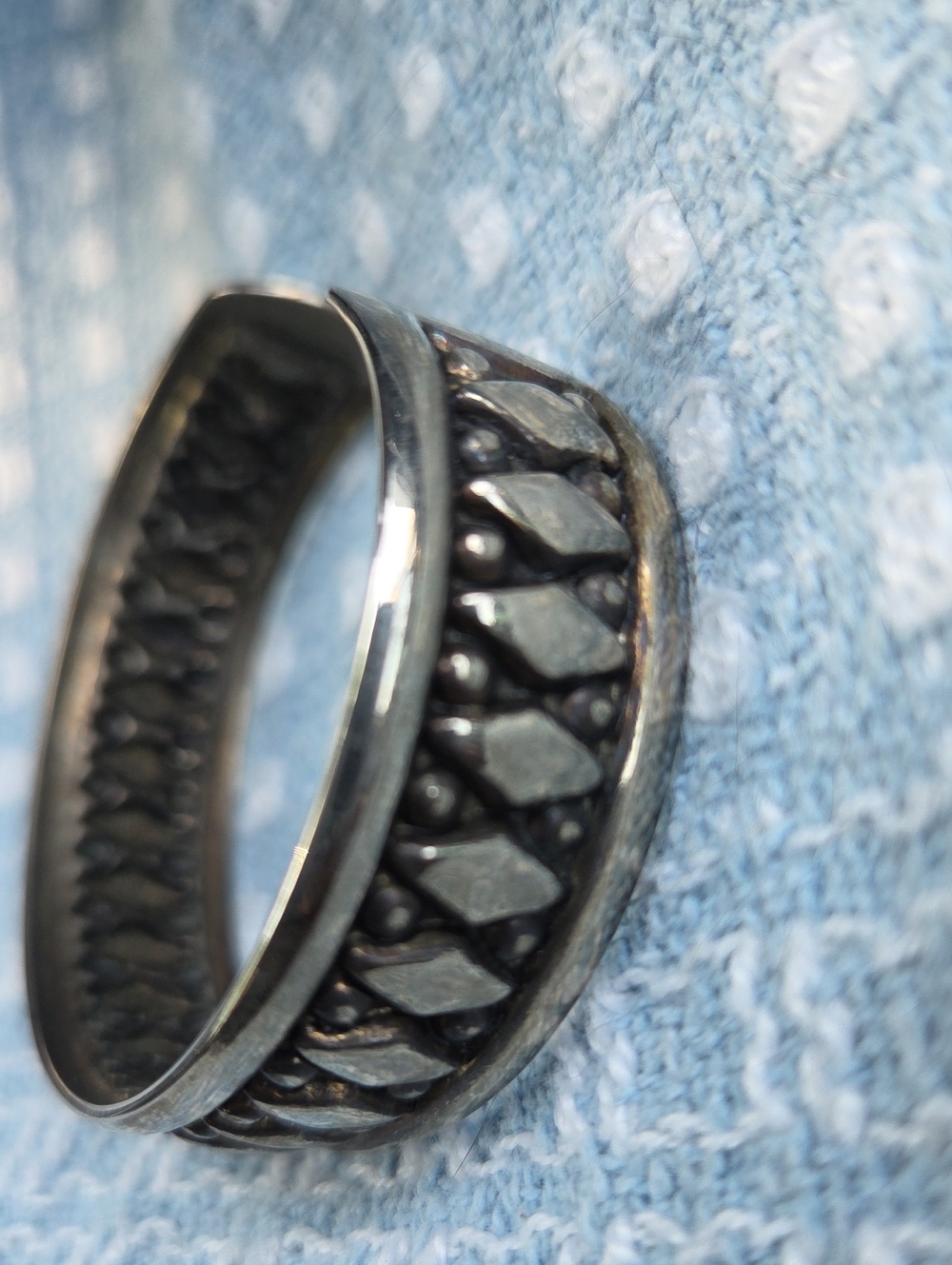 Vintage Sterling Silver Navajo Diamond & Dots Design Open Cuff Bracelet. - Picture 9 of 9